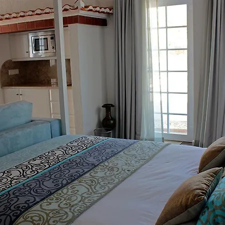 Rosas Konukevi Sintra