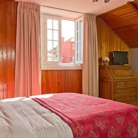 Rosas Konukevi Sintra